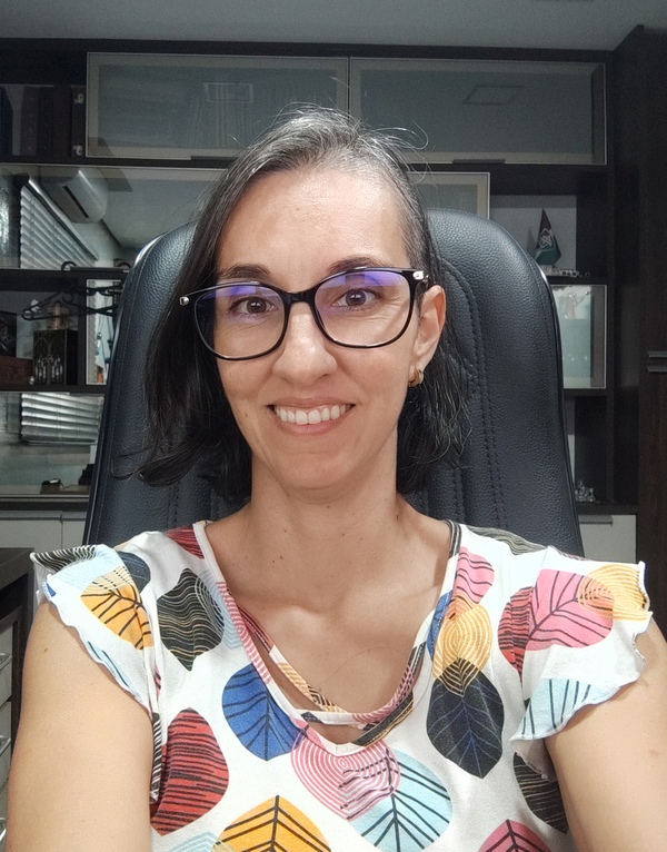 Prof. Marcelle de Lima Ferreira Bispo